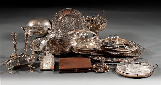 Assorted Sheffield and other silverplatedware 1364e4