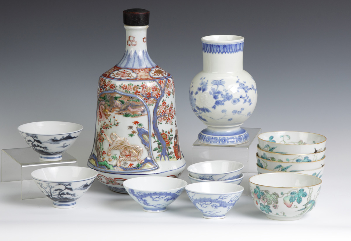 Japanese Porcelain Bowls 5 decorated 1365bc