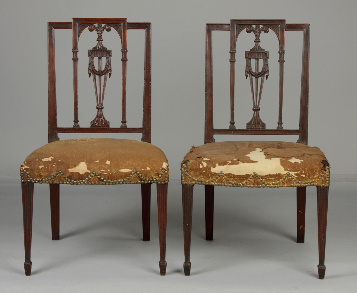 Fine Pair of Hepplewhite Side Chairs 136601