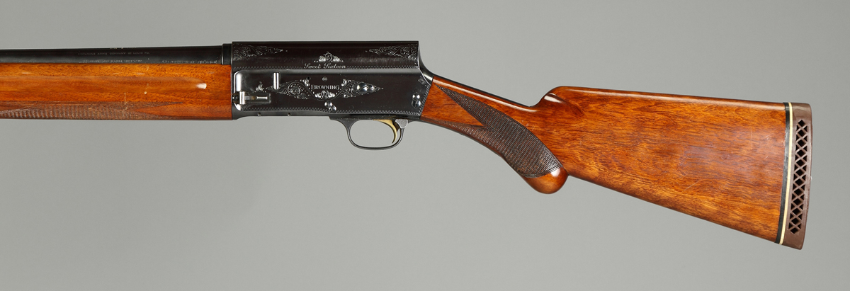 Browning Arms Co. 16g Shotgun Dimensions: