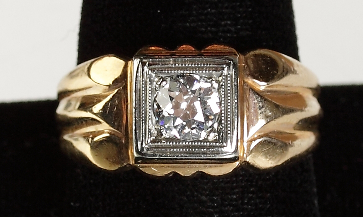 10k Yellow Gold & Diamond Man's