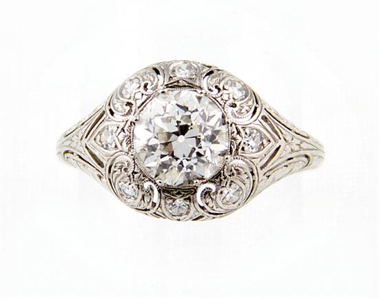 Art Deco diamond and platinum ring 1369c1