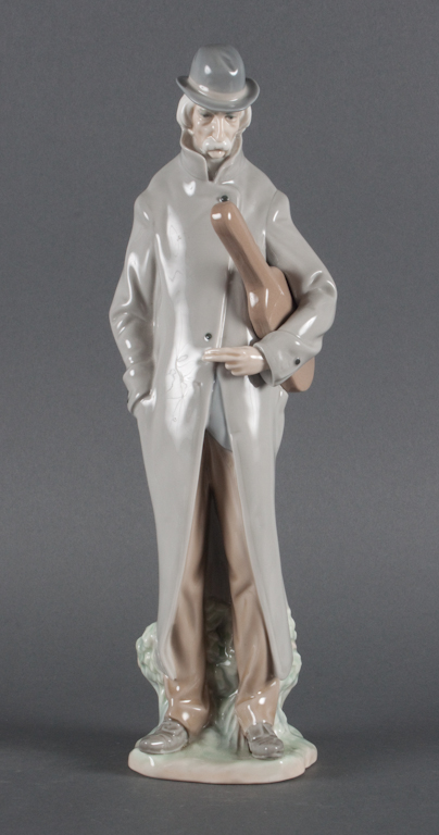 Lladro porcelain figure: ''Old