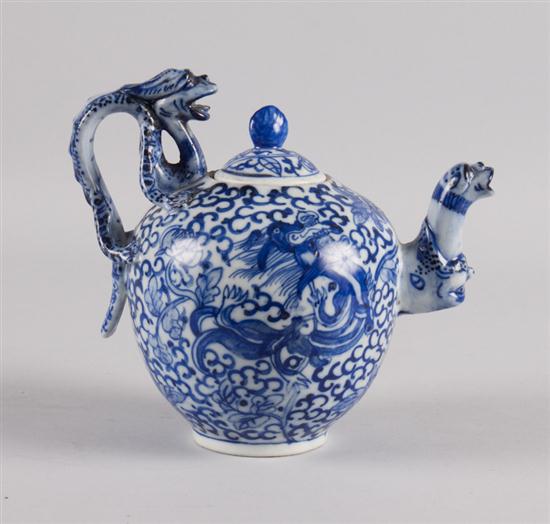 Chinese Export blue and white porcelain 136e4b