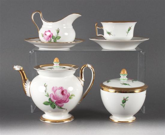 Meissen porcelain 27-piece partial tea