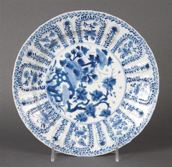 Chinese Export blue and white porcelain 136ed3