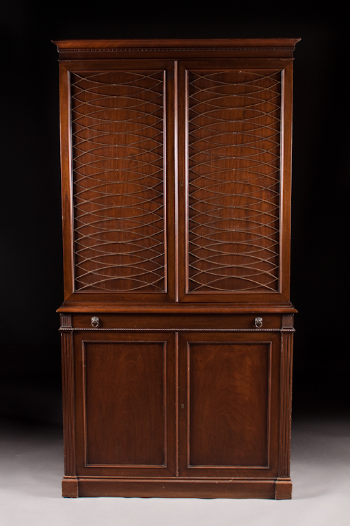 Regency style mahogany bookcase 136f7f