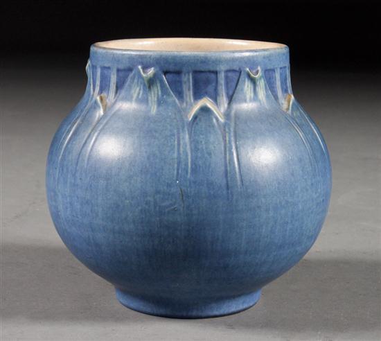 Newcomb College art pottery matte