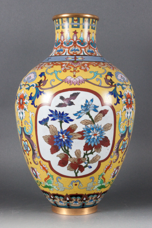 Chinese cloisonne enamel vase 20th 139a41