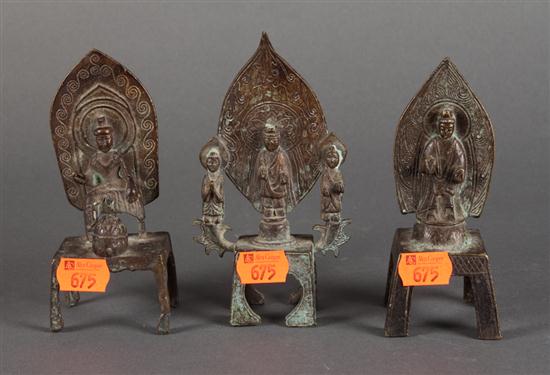 Three Chinese archaic style bronze 139b84