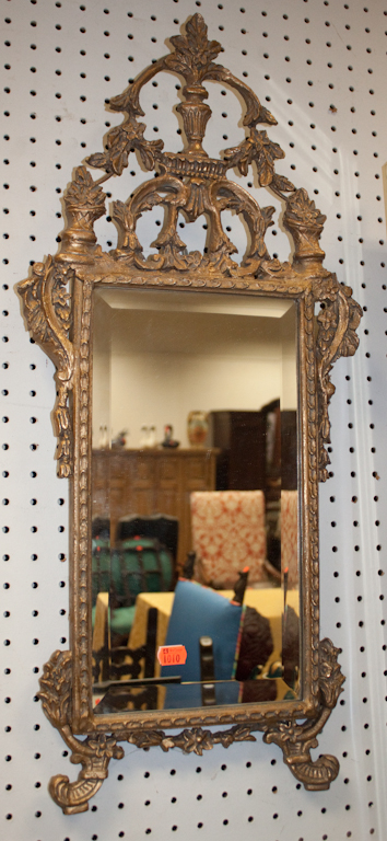 Continental giltwood mirror Estimate