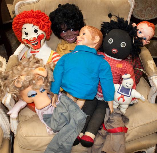 Assorted ventriloquist dummies 139d1a