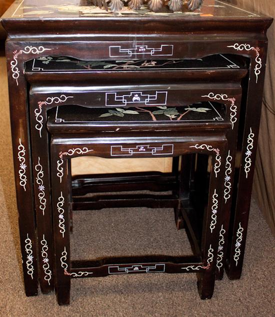 Chinese Export style lacquered