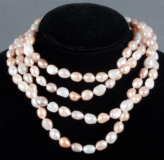Lady's cultured baroque pearl necklace