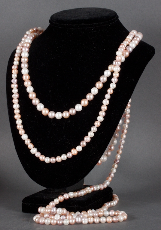 Two pink and white cultured pearl 139f20