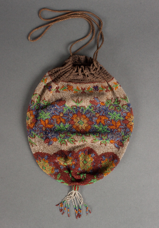 Victorian beaded floral motif handbag 139f38