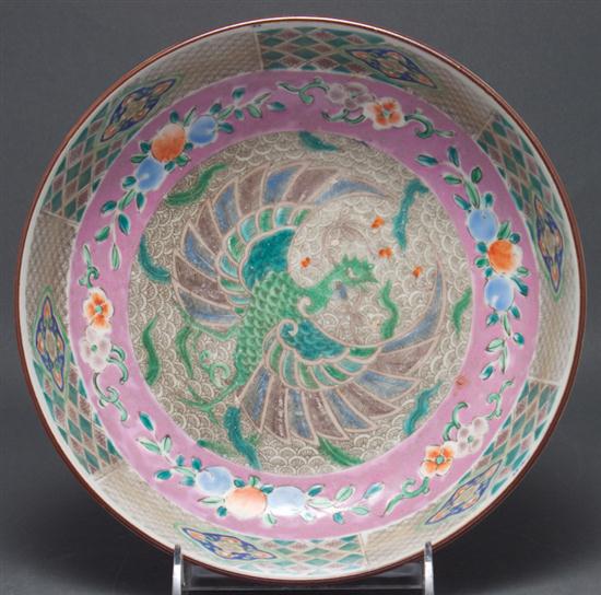 Japanese Imari porcelain bowl with 13a075