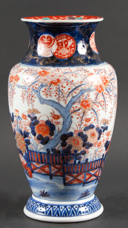 Japanese Imari porcelain vase fourth