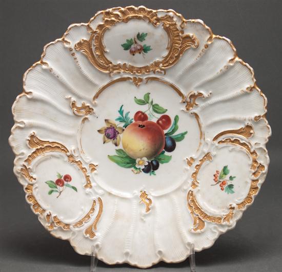 Meissen porcelain molded and fruit 13a28d