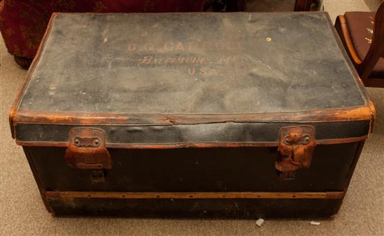 Leather steamer trunk Estimate 13a2dc