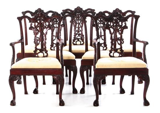 Georgian style carved mahogany 13a572