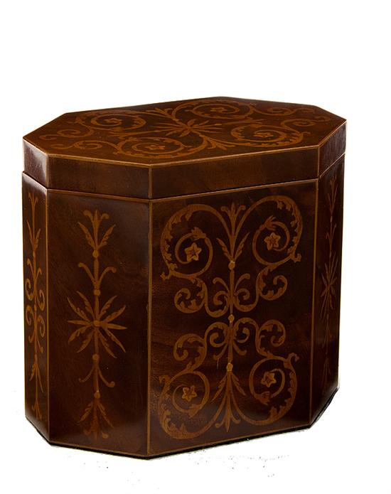 Marquetry inlaid box scrolling