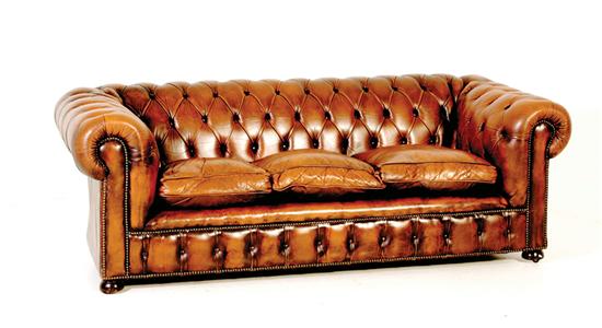 Leather Chesterfield sofa tufted 13a6d5