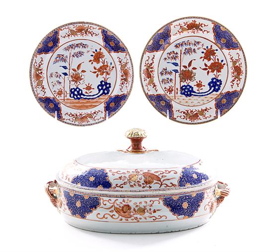 Chinese Export porcelain tureen and