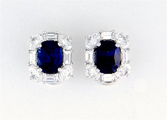 Pair sapphire and diamond earrings 13a73f