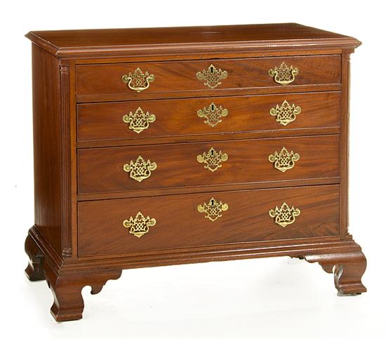 Chippendale mahogany chest of drawers 13a909