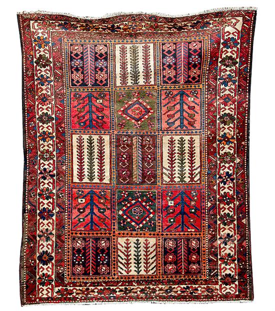 Old Persian Bakhtiari Carpet 5 2  13a9bf