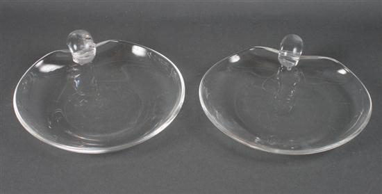 Pair of Steuben glass nappys with 13aa9d