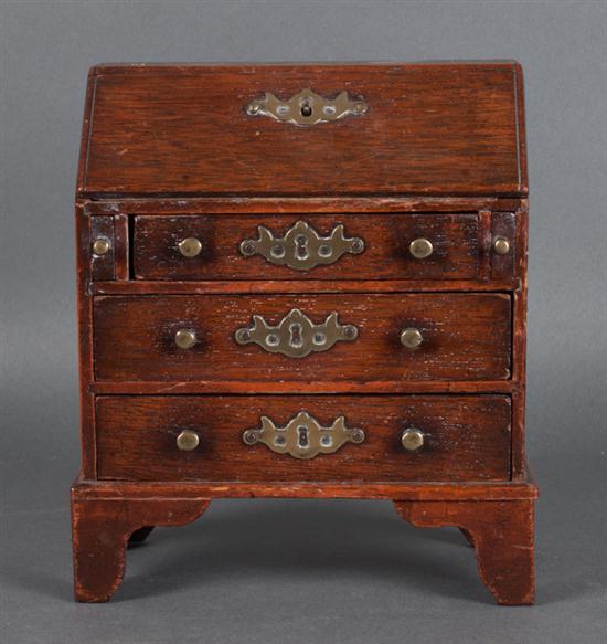 Chippendale style oak miniature 13aaae