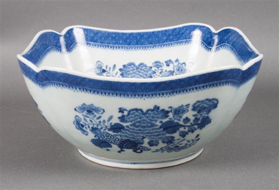 Chinese Export Blue Fitzhugh porcelain 13aac2