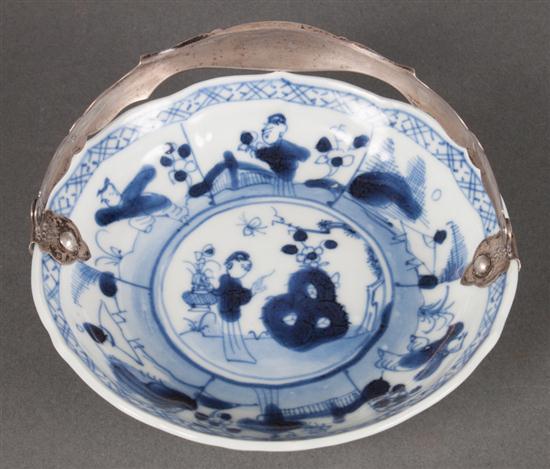 Chinese Export blue and white porcelain 13aac9