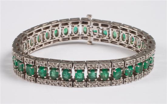 Diamond and emerald flexible link 13ad00