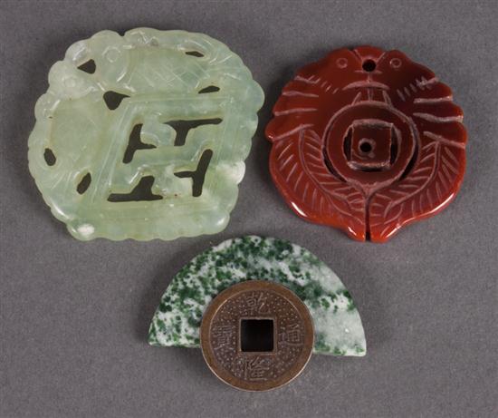 Group of carved Chinese amulets 13ad2b