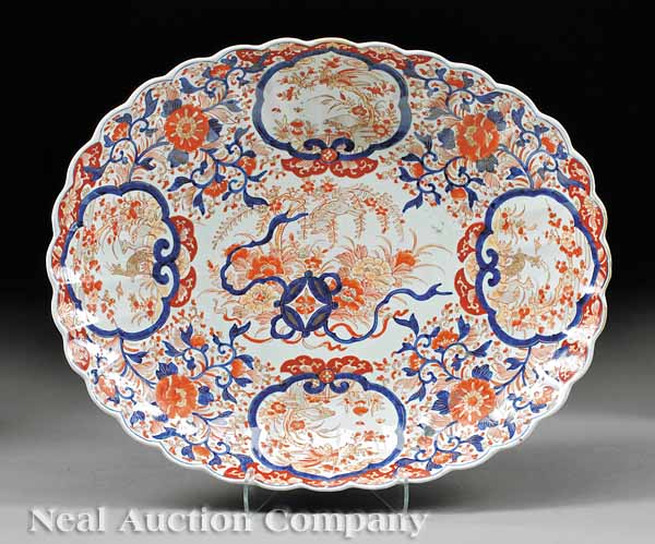 A Large Japanese Imari Chrysanthemum Form 13adda