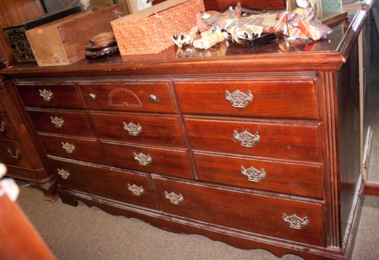 Georgian style cherrywood bureau 138874