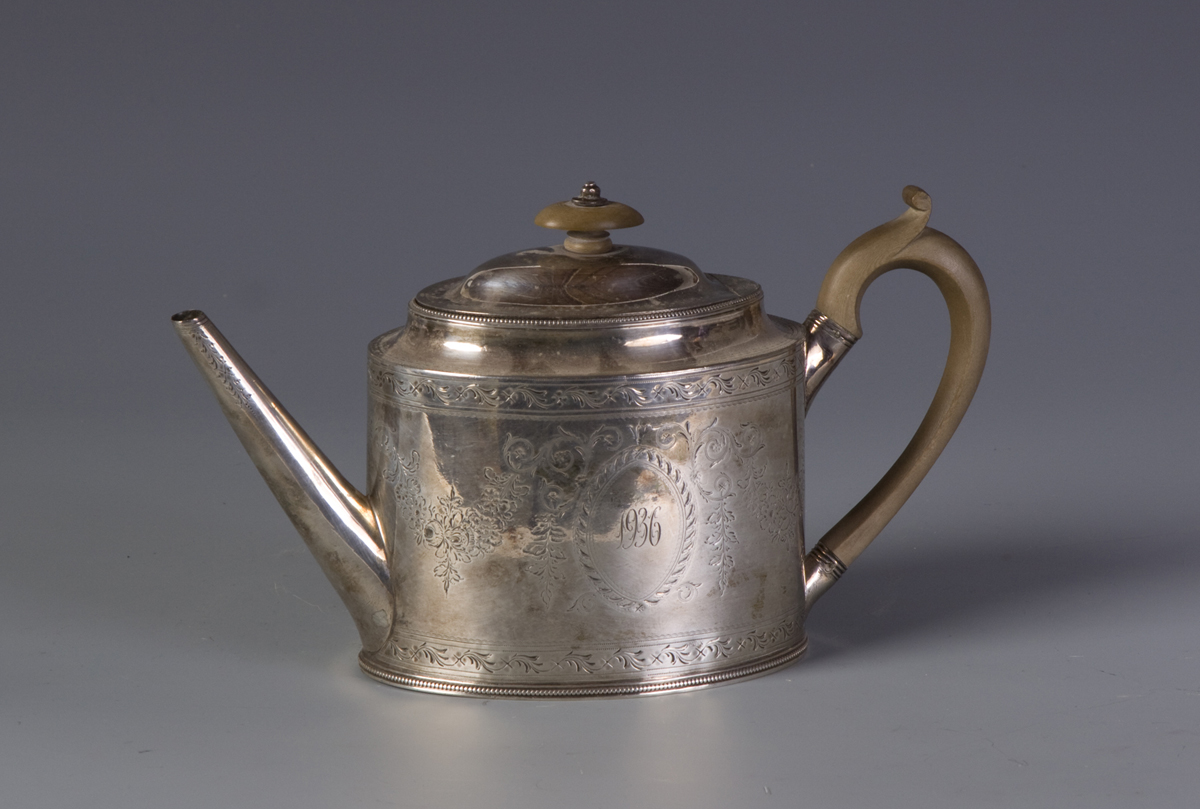 Hester Bateman Sterling Teapot 13899d