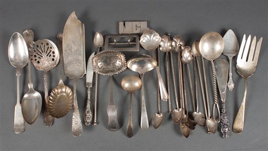 Twenty five assorted items of silver 138e5e