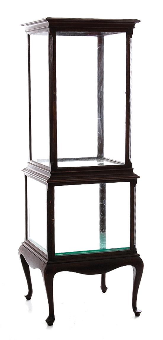 Georgian style mahogany display 138f00