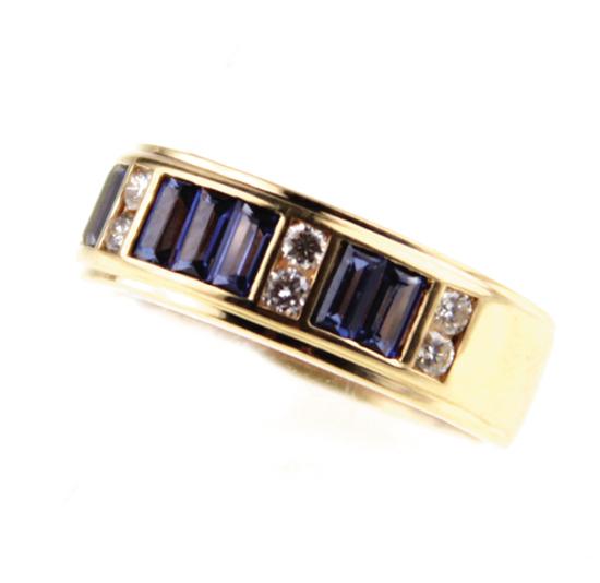 Sapphire diamond and gold ring 138f10