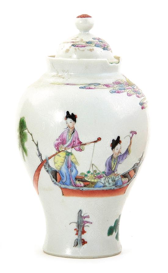 Very fine Chinese Qianlong famille 138f24