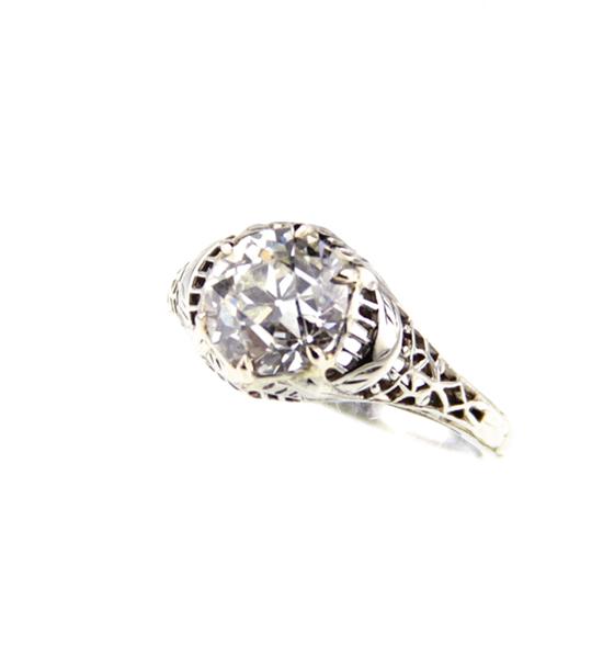 Art Deco diamond and filigree ring 138f33