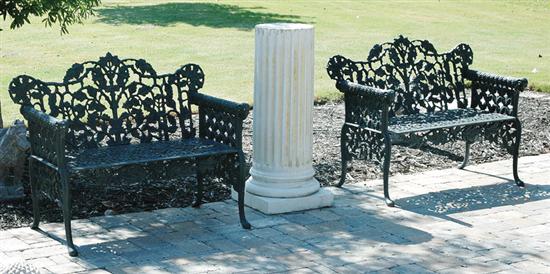 Pair painted cast iron garden benches 138ffb