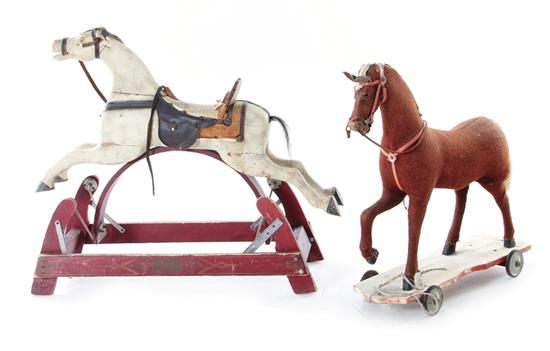 Painted horse gilder and pull toy
