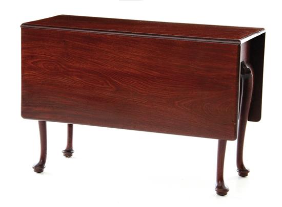 George III mahogany drop leaf table 13935e