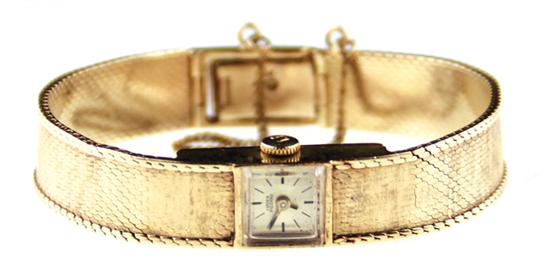 Lucien Piccard gold lady s wristwatch 139401