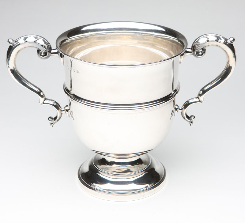 An English sterling silver trophy 13bed8